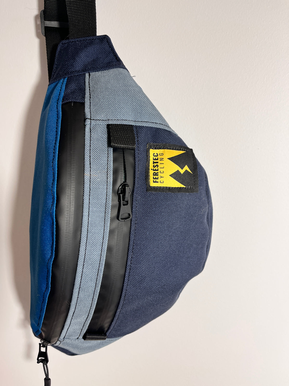 Fanny Pack - Ronyonera Blue Marine