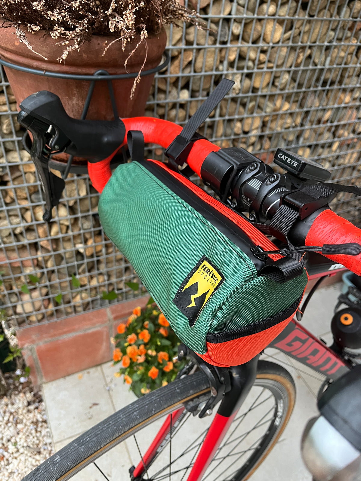 Handlebar bag - Green Bottle and Orange